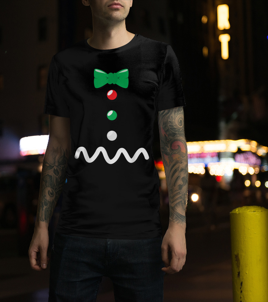 Gingerbread Man Christmas Bow Tie Décor T-Shirt
