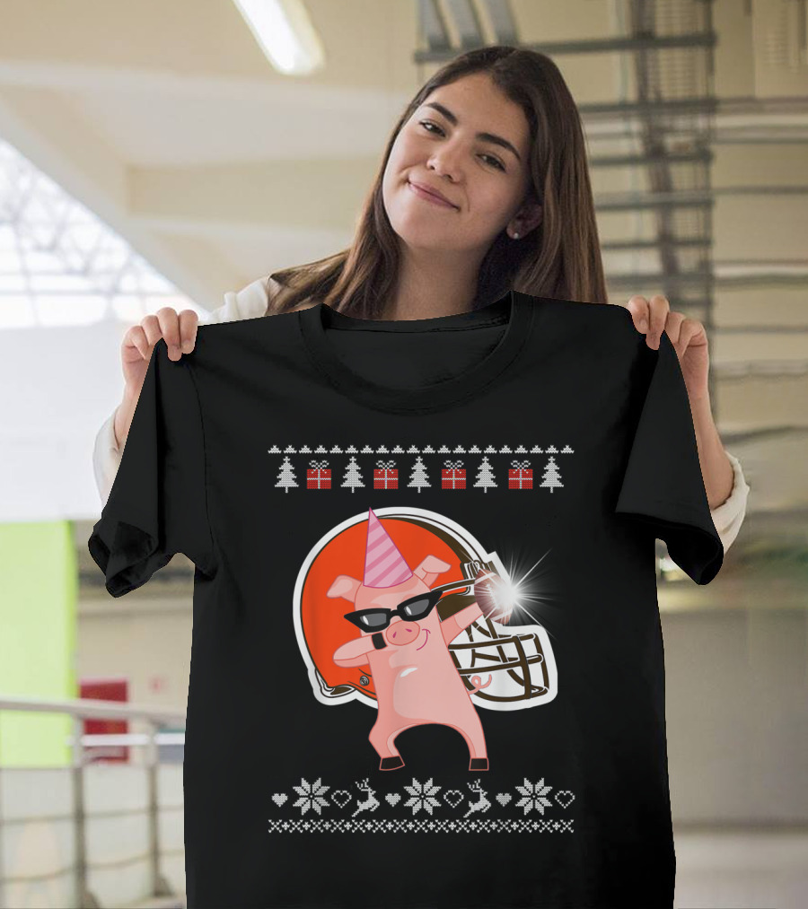 Merry Christmas Pig Dabbing Football Team Santa Hat Sunglasses Christmas Tree Reindeer Snowflakes T-Shirt