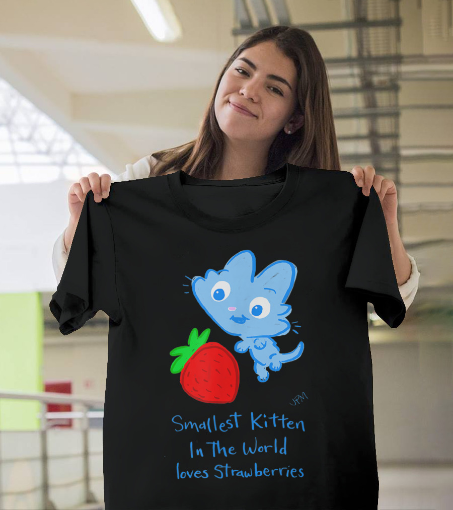 Smallest Kitten In The World Loves Strawberries T-Shirt