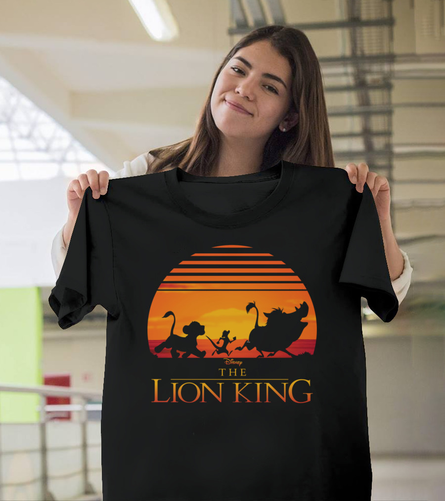 Disney The Lion King Classic Sunset Simba Timon Pumbaa T-Shirt