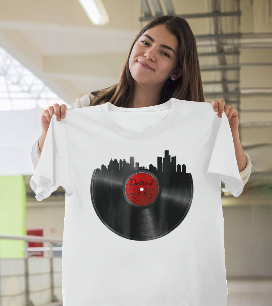 Detroit Skyline Vinyl Techno Music DJ T-Shirt