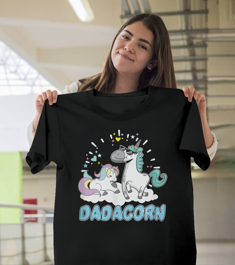 Dadacorn Cool Father Cute Unicorn Birthday T-Shirt
