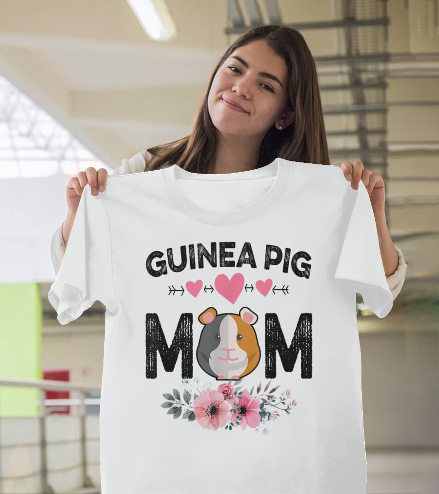 Guinea Pig Mom Heart And Flower T-Shirt