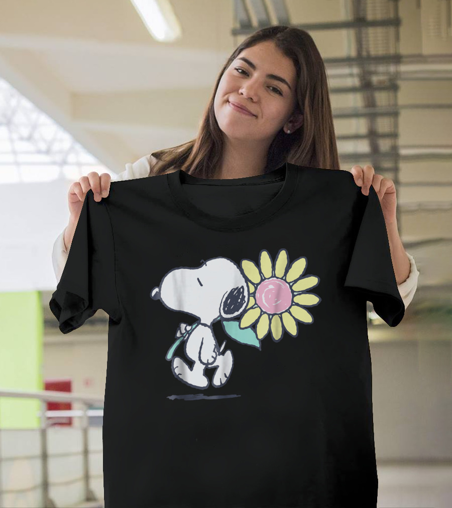 Peanuts Snoopy Walking with Pink Daisy Flower T-Shirt