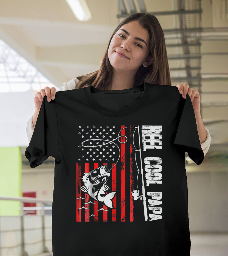 REEL COOL PAPA FISHING LOVER AMERICAN FLAG T-Shirt