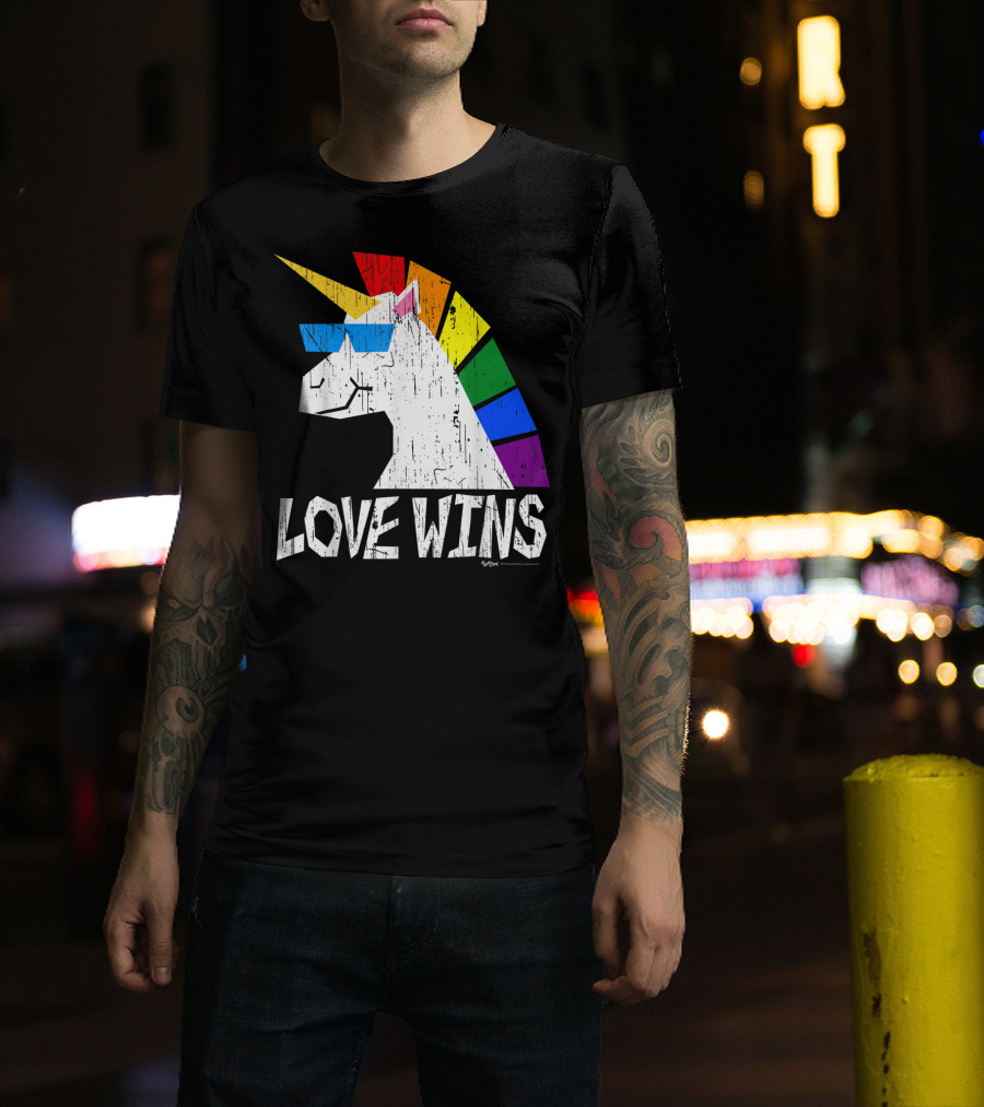 Love Wins Totally Straight Rainbow Unicorn Vintage Gay T-Shirt