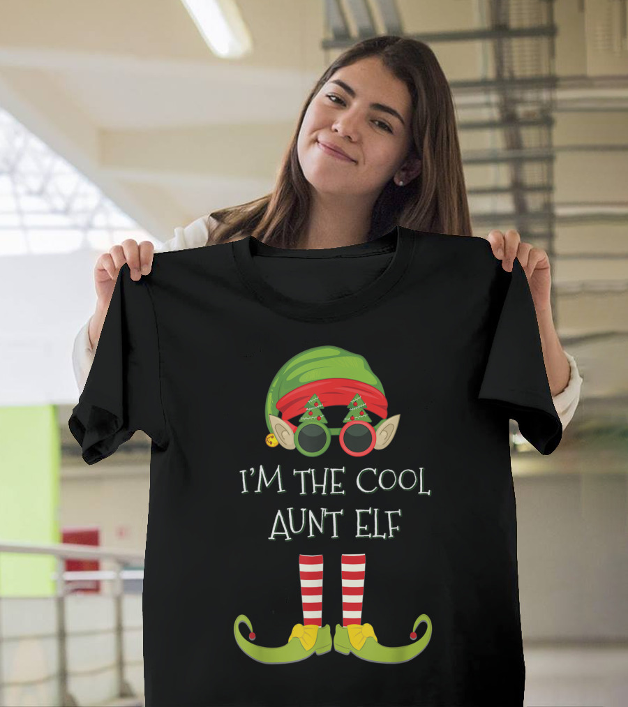 I'm The Cool Aunt Elf Christmas Costume Striped Stockings Green Hat Glasses T-Shirt