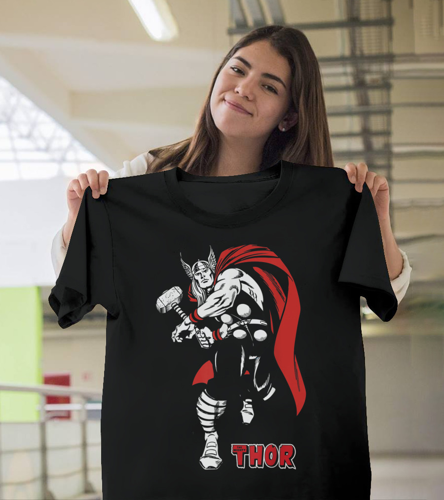 Marvel Comics Thor Mighty Hammer Swing Red Cape T-Shirt