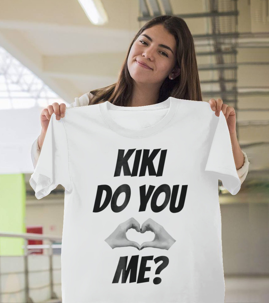 KIKI Do You Love Me Hands Heart Shape T-Shirt