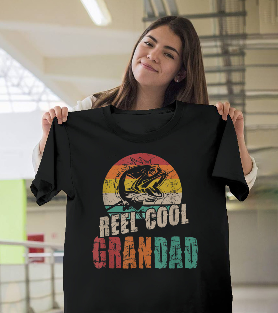 Reel Cool Grandad Vintage Fisherman Retro Fishing Sunset T-Shirt