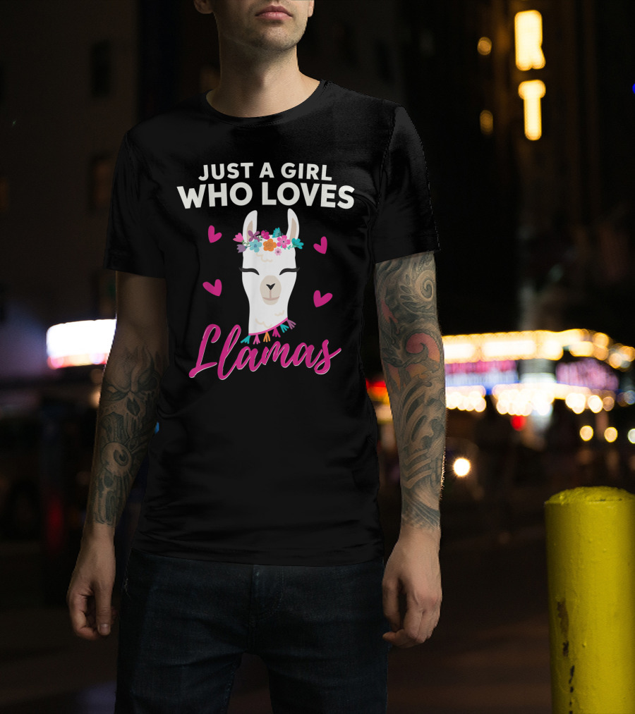 Just A Girl Who Loves Llamas With Heart Love Motif T-Shirt