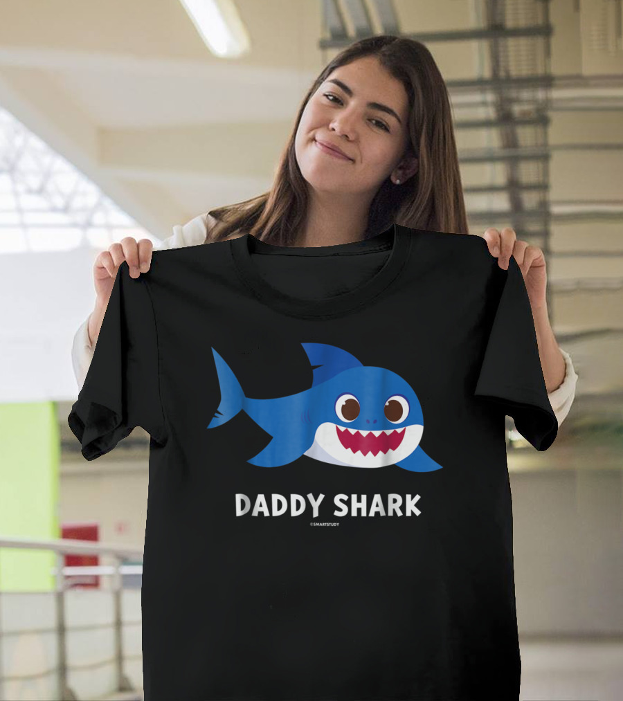 Pinkfong Mens Daddy Shark SmartStudy T-Shirt