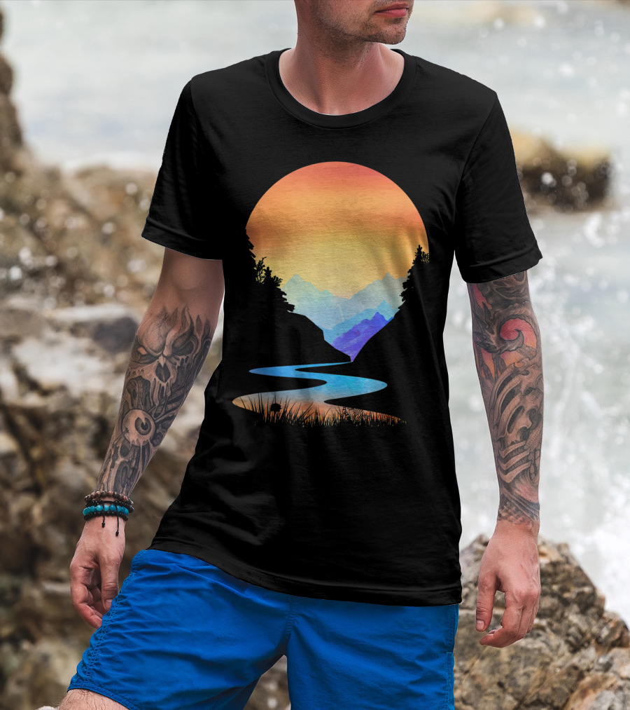 Outdoor Sunset Vintage Style Mountains Sun Nature River Landscape T-Shirt