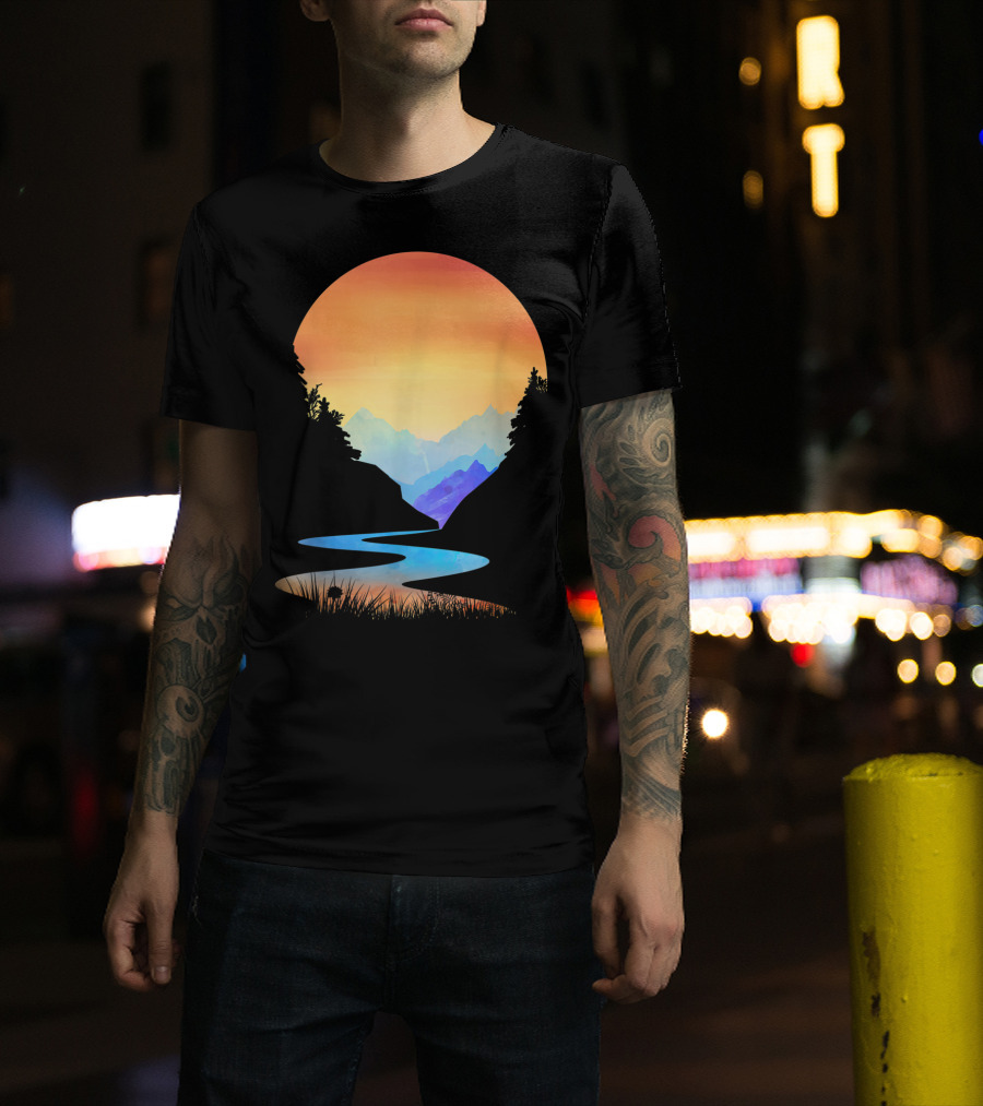 Outdoor Sunset Vintage Style Mountains Sun Nature River Landscape T-Shirt