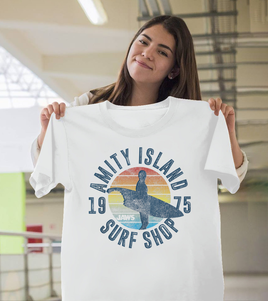 Jaws Amity Island 1975 Surf Shop Retro T-Shirt
