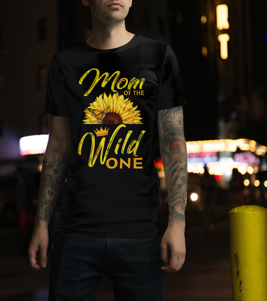 Mom Of The Wild One Sunflower Monarch Butterfly Crown T-Shirt