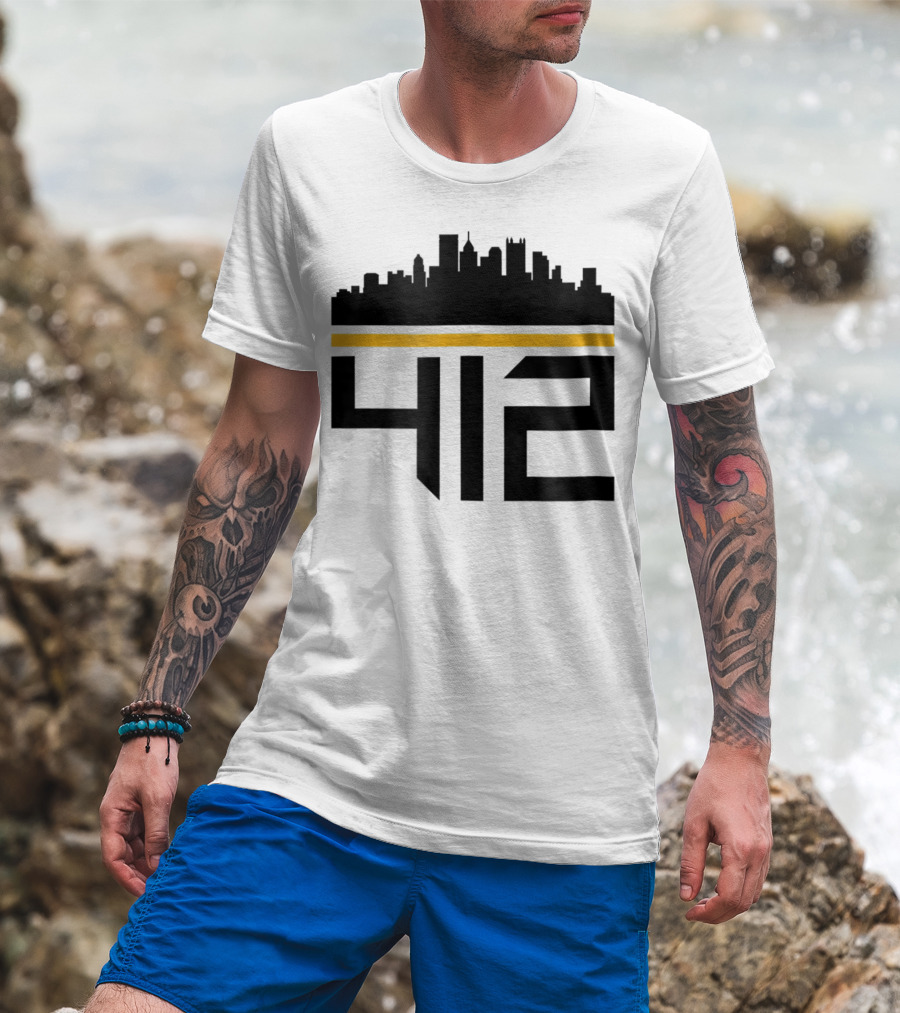 Pittsburgh Skyline 412 Steel City Black And Gold T-Shirt