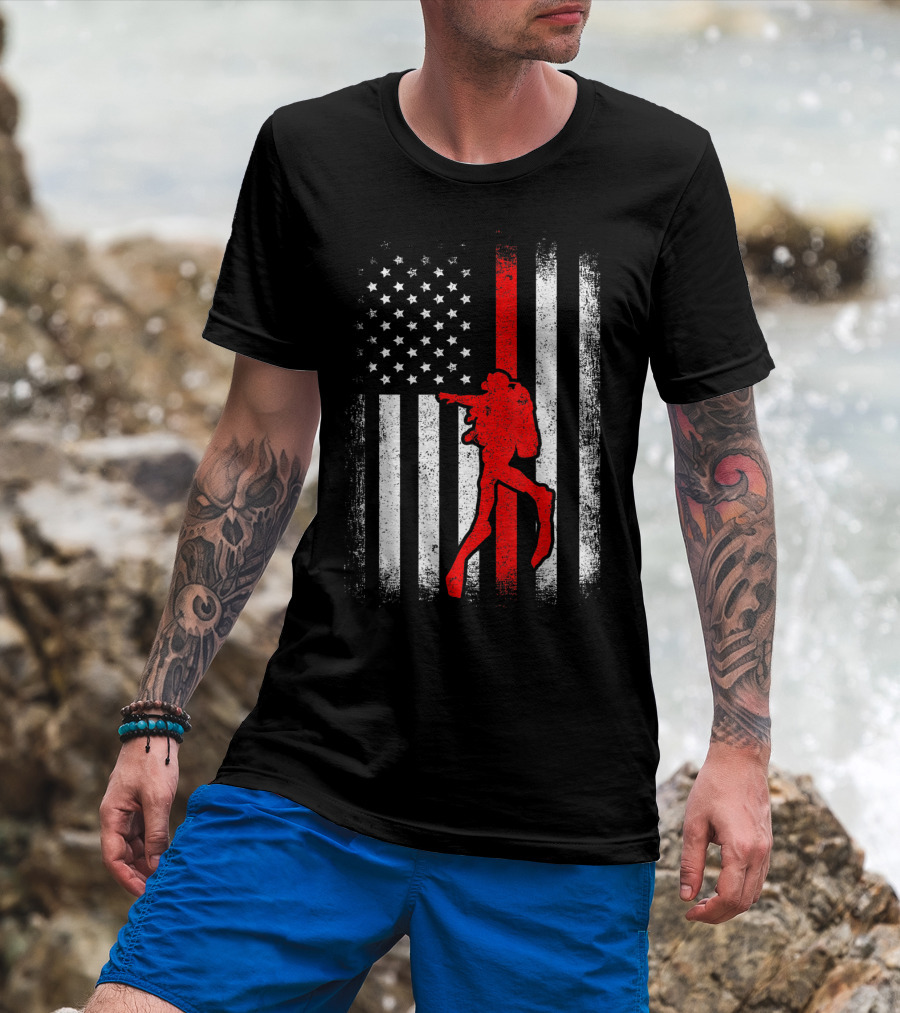 USA American Flag Red White Vintage Scuba Diving Iconic T-Shirt