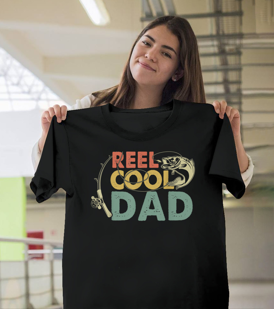 Reel Cool Dad Vintage Fishing Funny Mens Fat T-Shirt