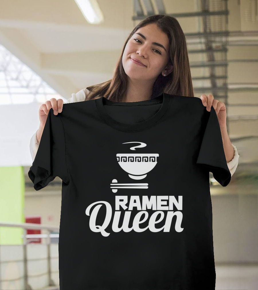 Ramen Queen Japanese Noodle Bowl T-Shirt