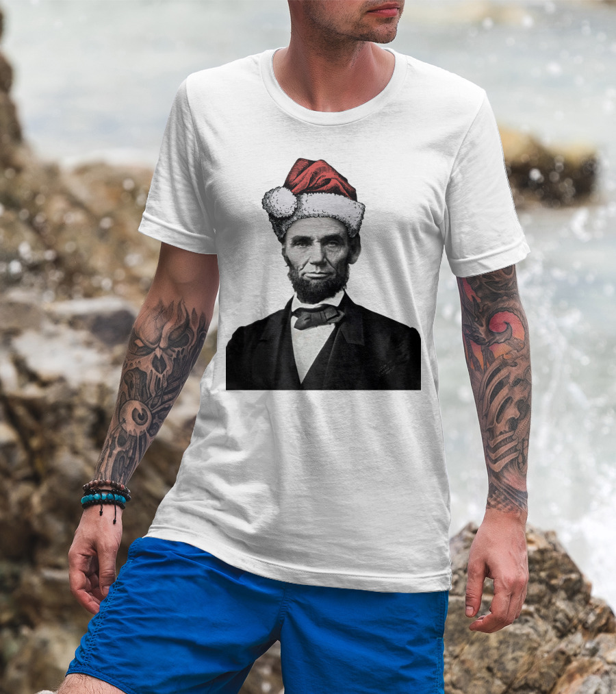 Abraham Lincoln Santa Hat T-Shirt