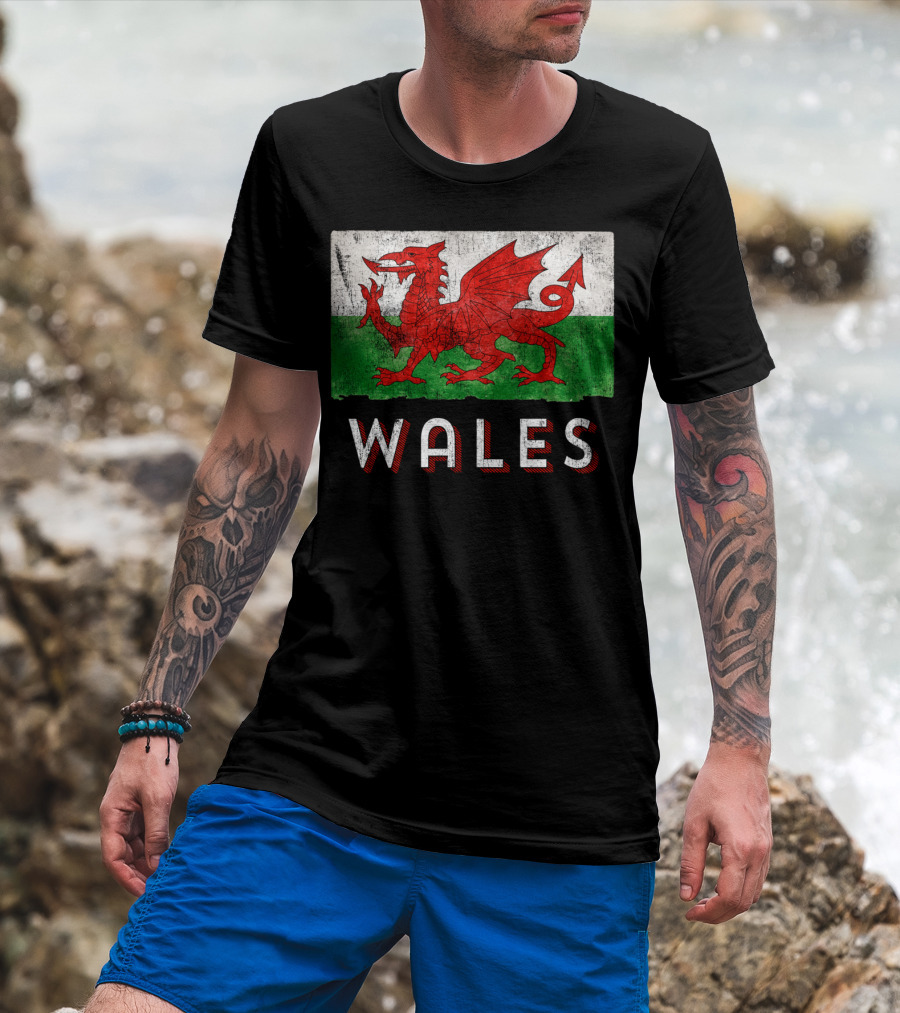 Wales Cymru Rugby Welsh Red Dragon Green Flag T-Shirt