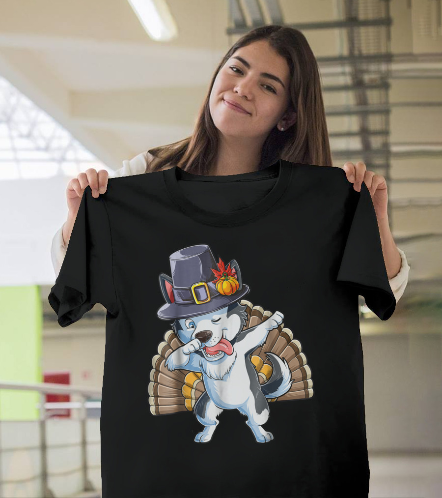 Thanksgiving Dabbing Siberian Husky in Pilgrim Hat with Turkey Feathers T-Shirt