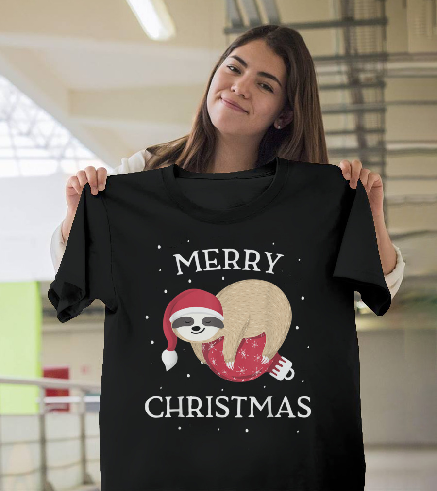 Merry Christmas Sloth Santa Hat Snowflakes T-Shirt