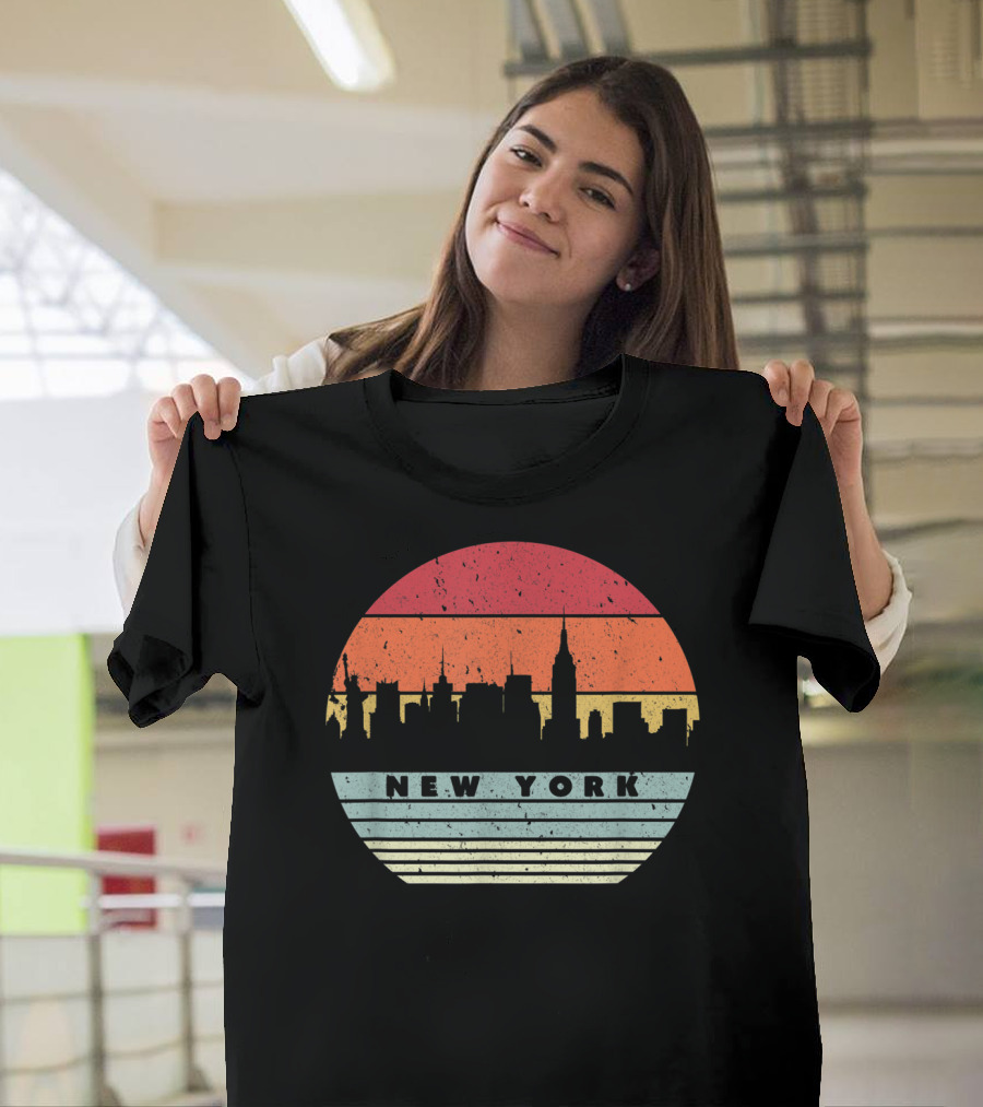 New York Retro Skyline Souvenir Style USA T-Shirt