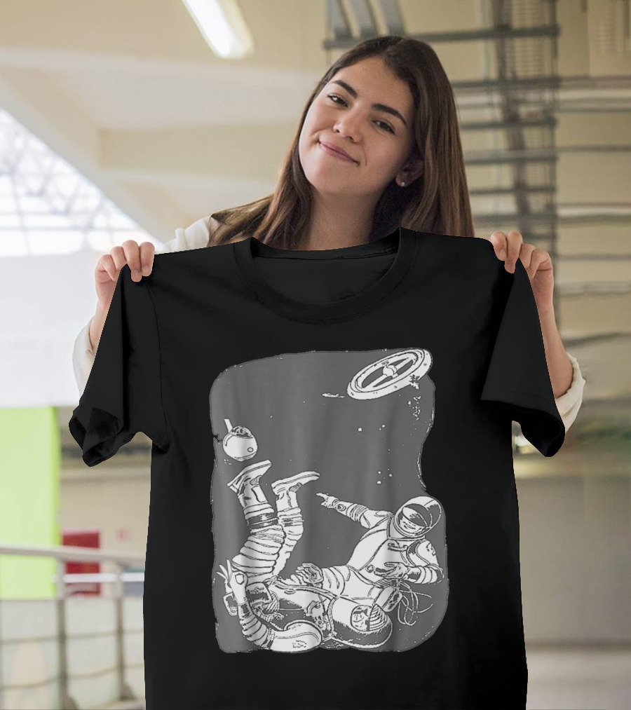 Astronaut Playing Circle Game In Space Prank Meme T-Shirt
