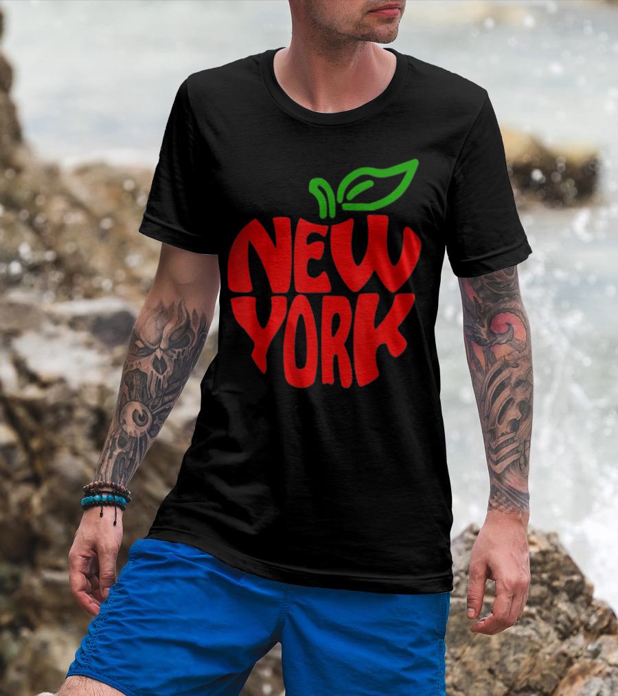 New York Big Apple Red Typography With Green Leaf T-Shirt
