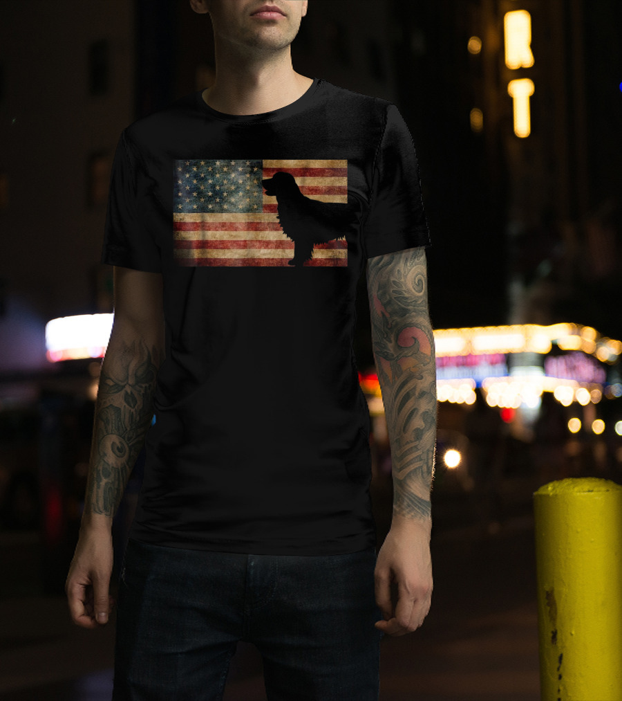 Golden Retriever Silhouette With Vintage American Flag T-Shirt