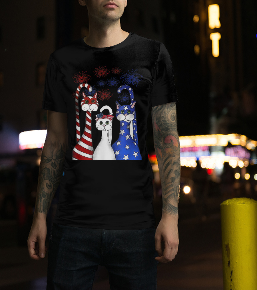 Cat Red White Blue American Flag Patriotic Fireworks T-Shirt