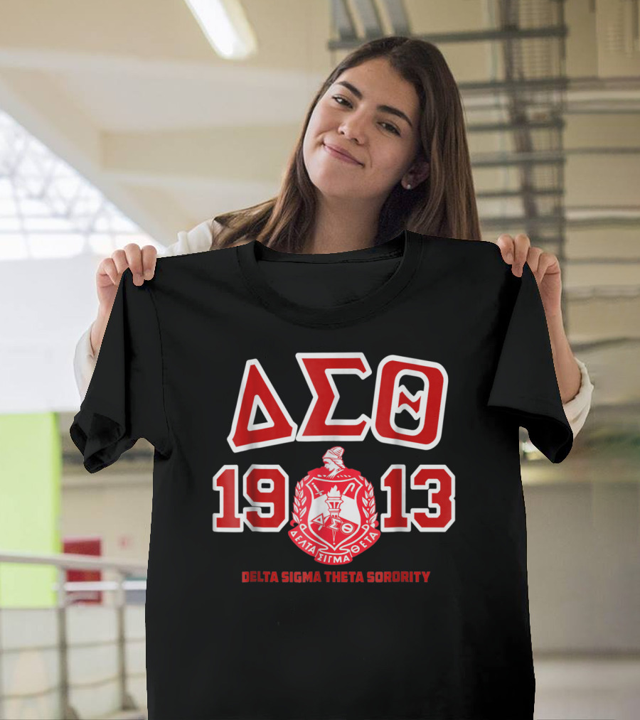 Delta Sigma Theta Sorority 1913 Greek Letters And Crest T-Shirt