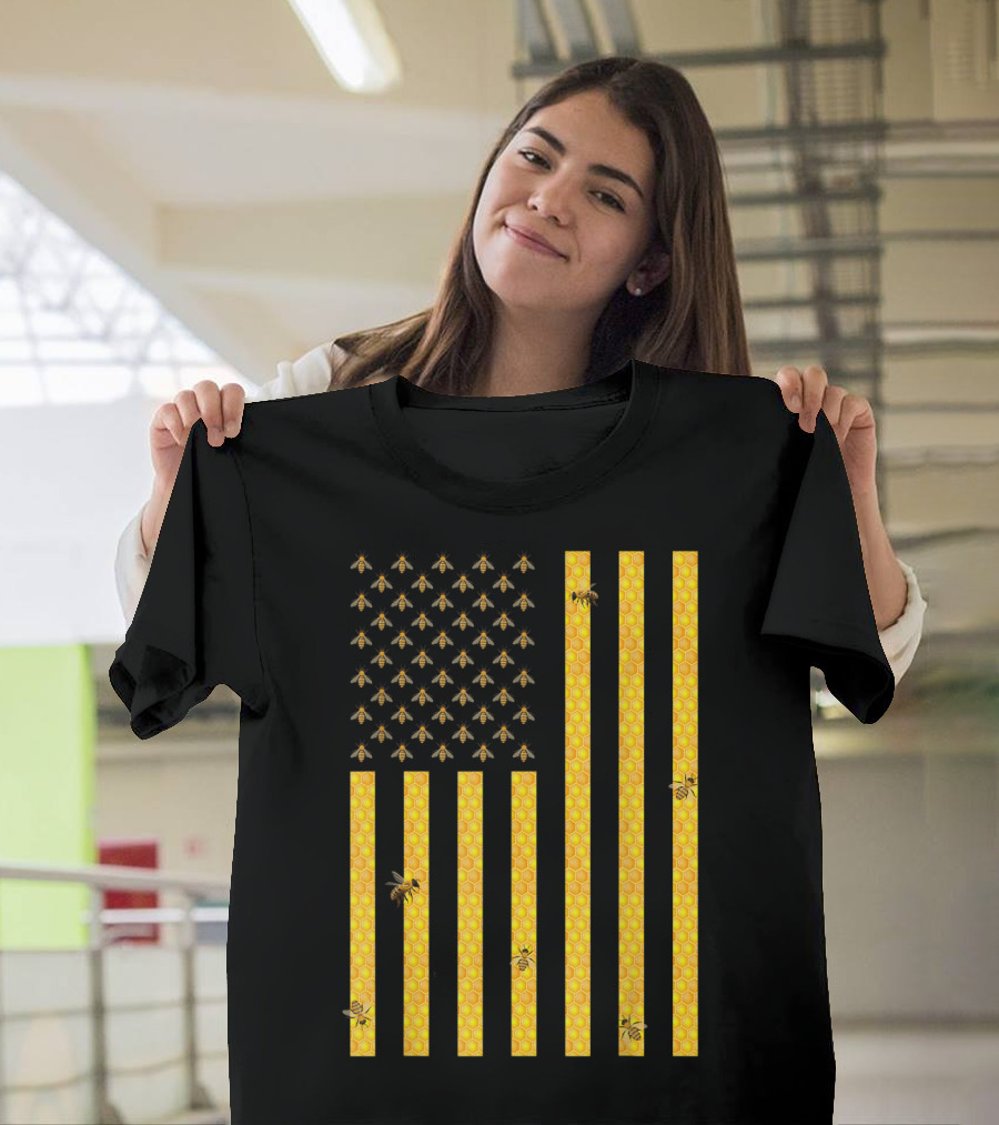 American Flag Honeycomb Honey Bee Beekeeping Beekeeper USA Patriotic T-Shirt