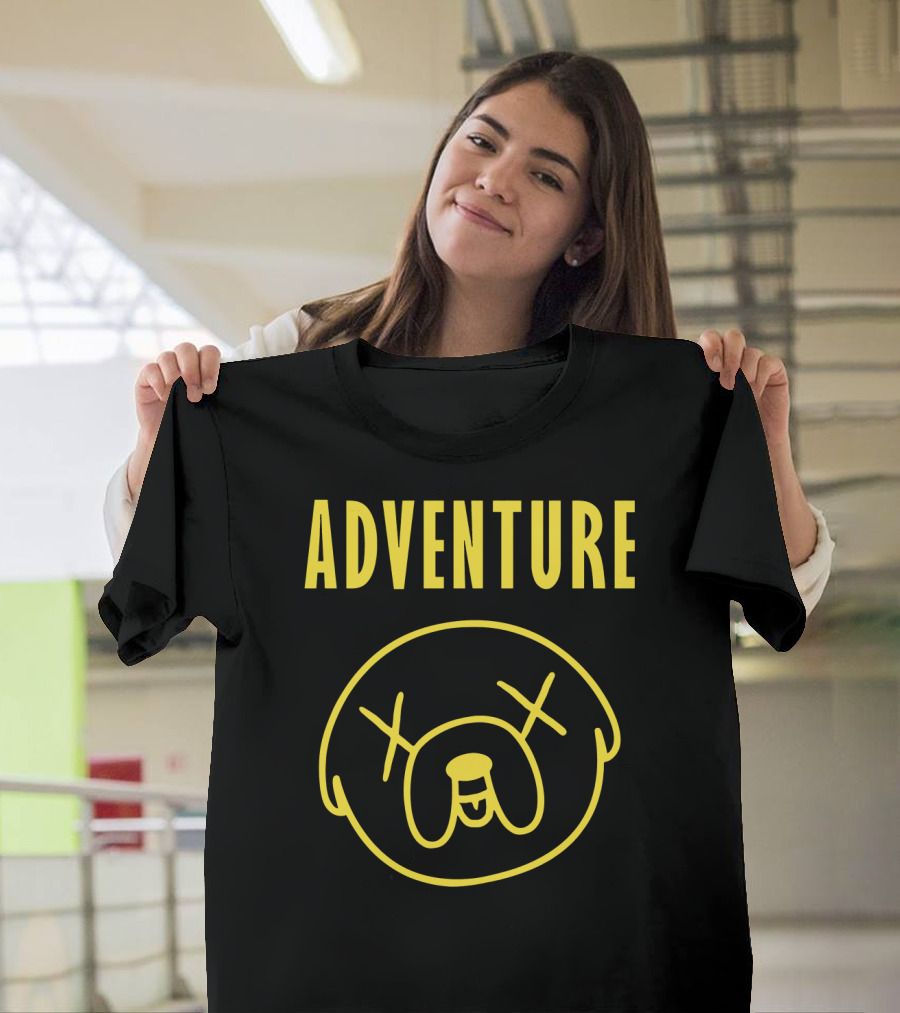 ADVENTURE PUG BAND Face Drawing T-Shirt