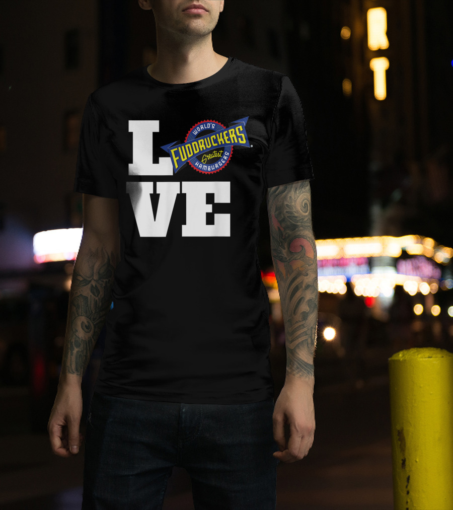 LOVE World's Greatest Hamburgers Fuddruckers T-Shirt