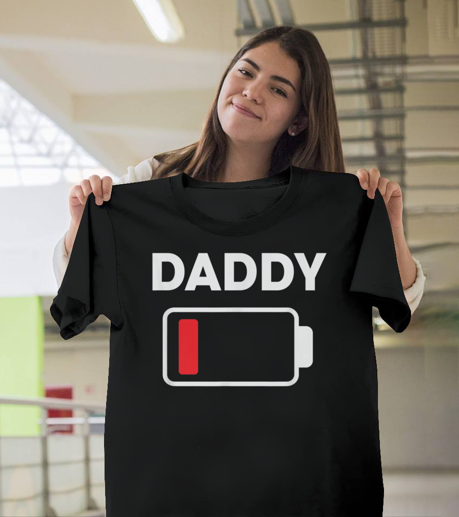 Daddy Low Battery Christmas Family Matching T-Shirt