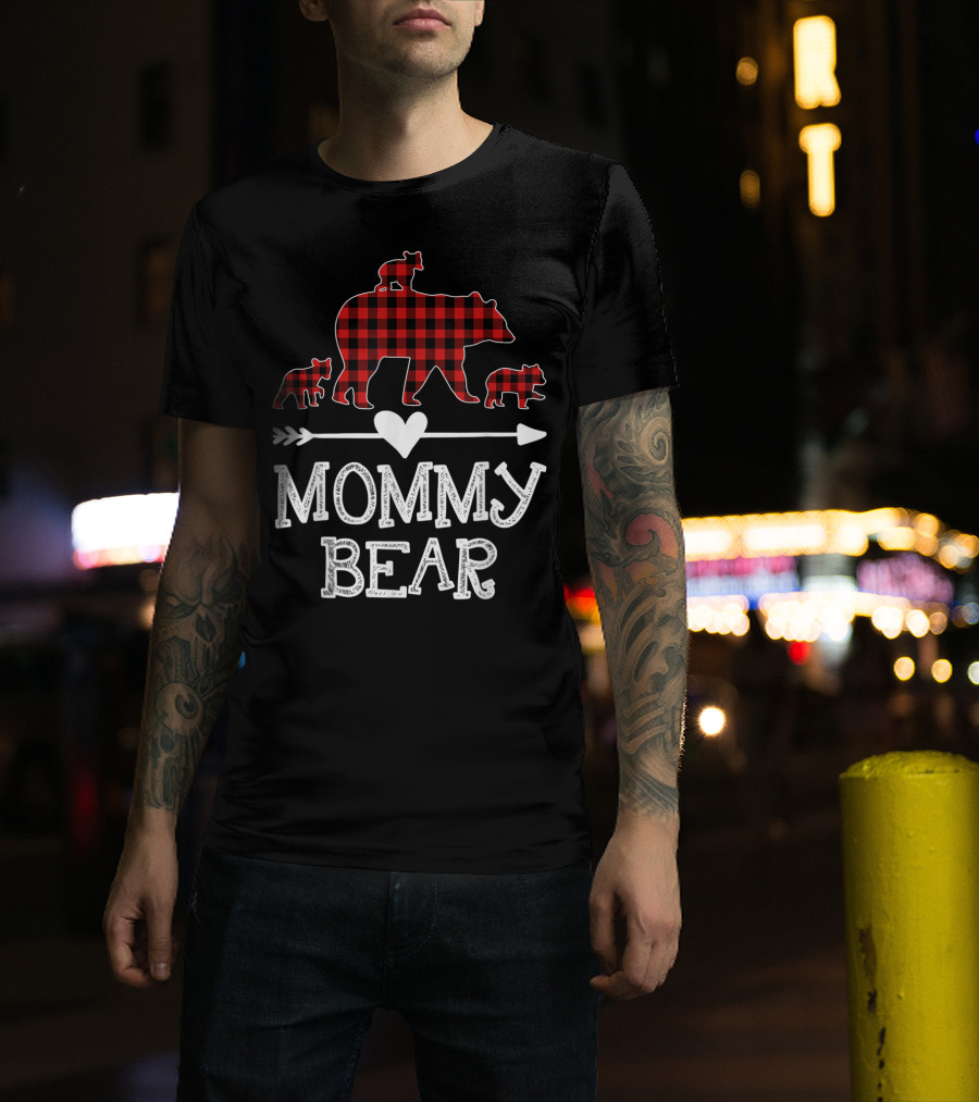Mommy Bear Red Plaid Three Cubs Heart Arrow T-Shirt