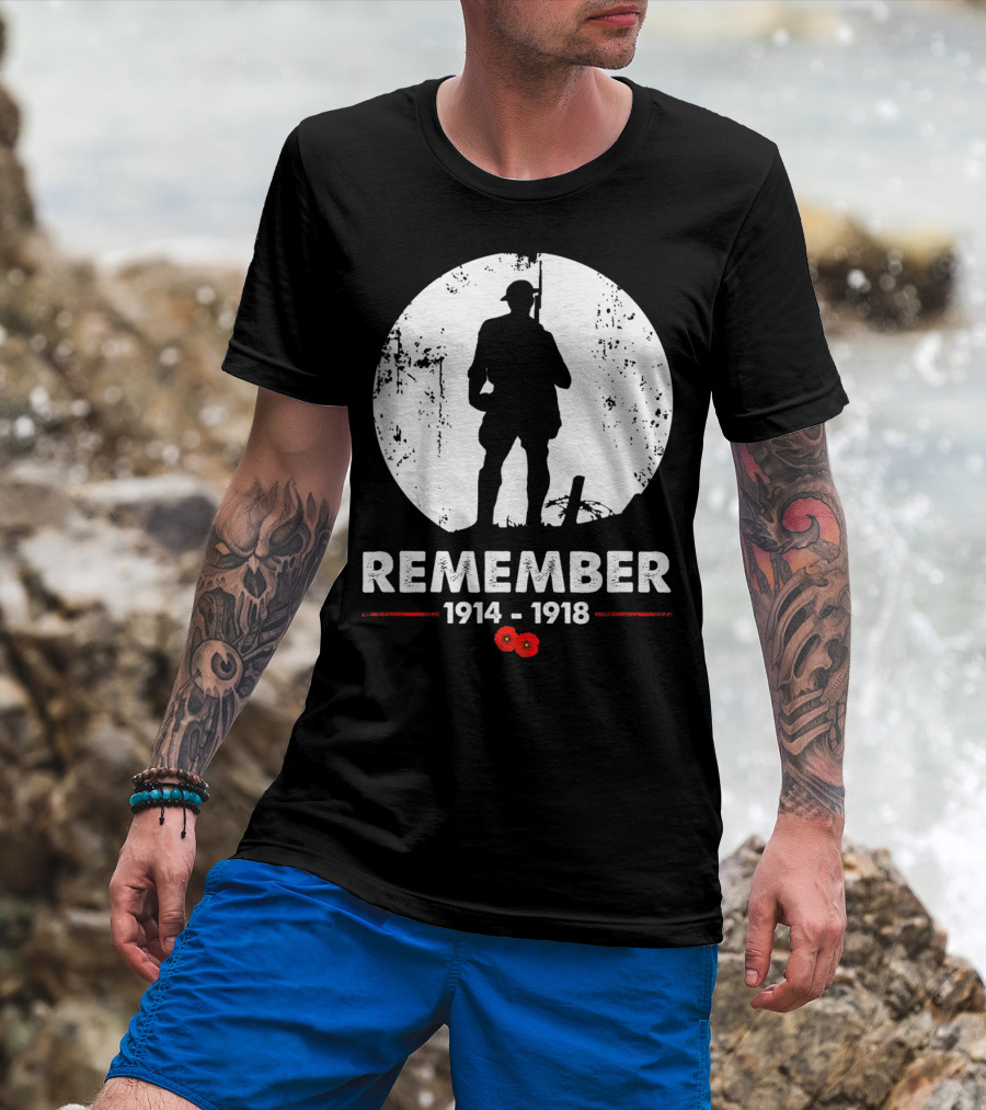 World War 1 Remember 1914-1918 Soldier Silhouette With Poppies T-Shirt