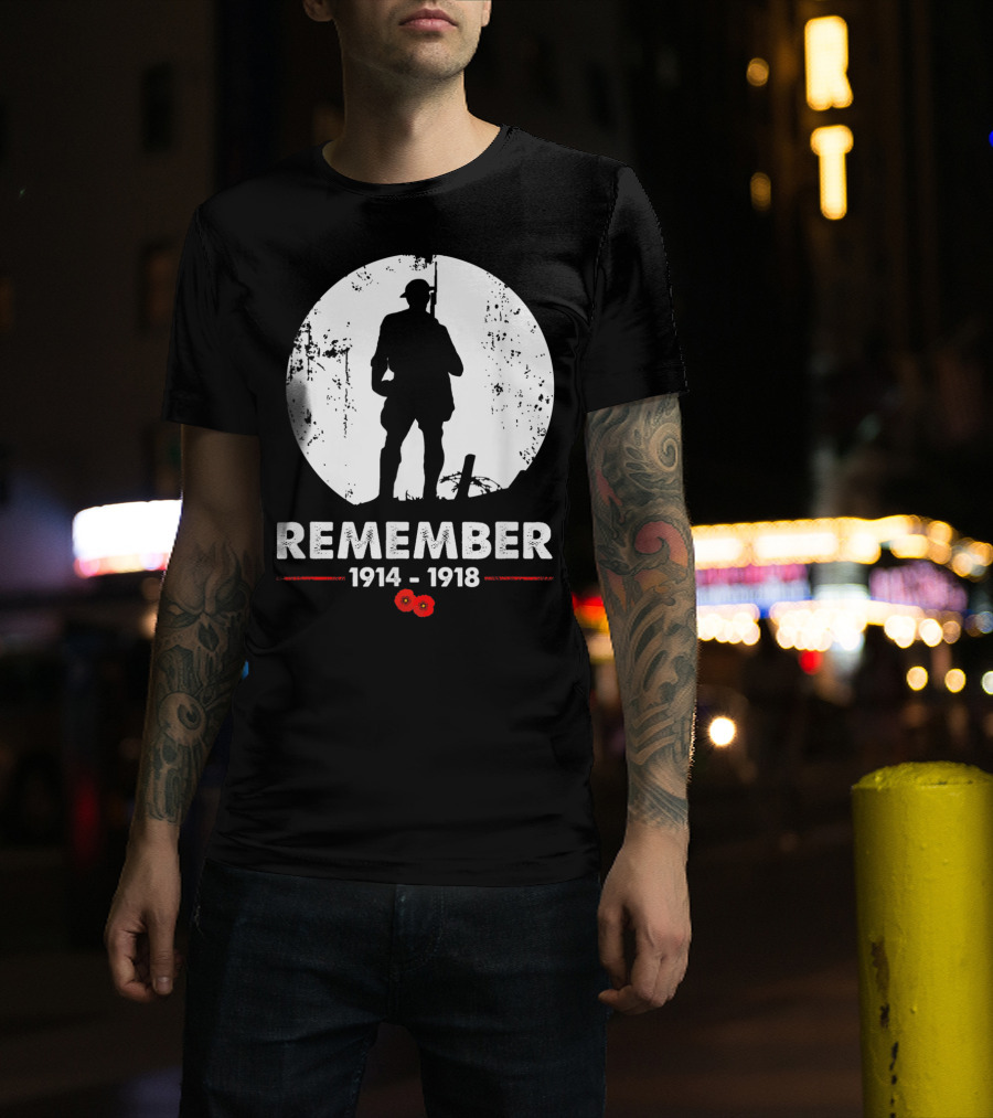 World War 1 Remember 1914-1918 Soldier Silhouette With Poppies T-Shirt