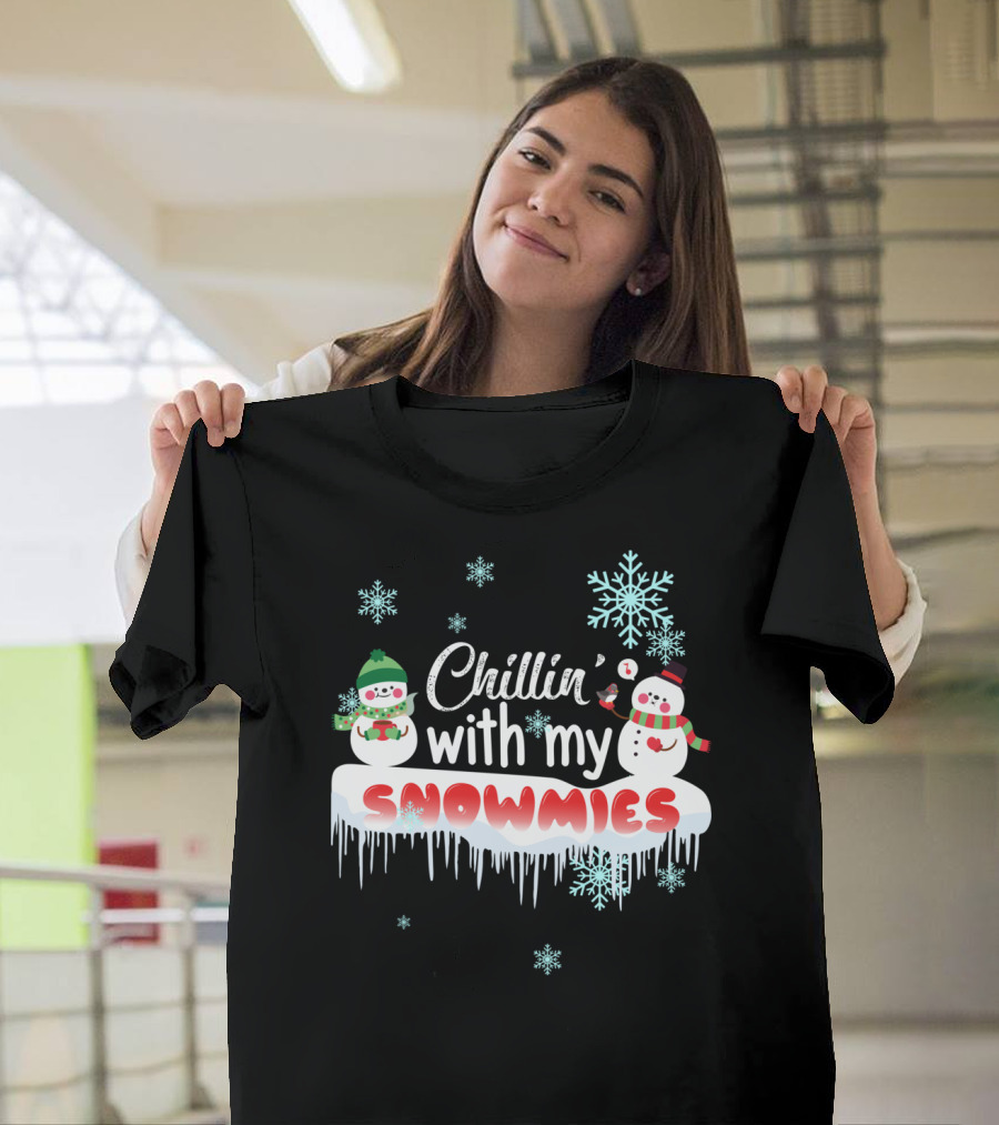 Chillin' With My Snowmies Cute Snowman Smoking Pipe And Snowflakes T-Shirt