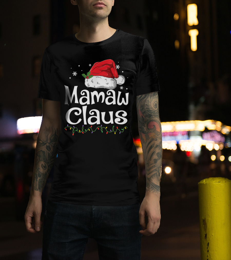Mamaw Claus Santa Christmas Lights Snowflakes T-Shirt
