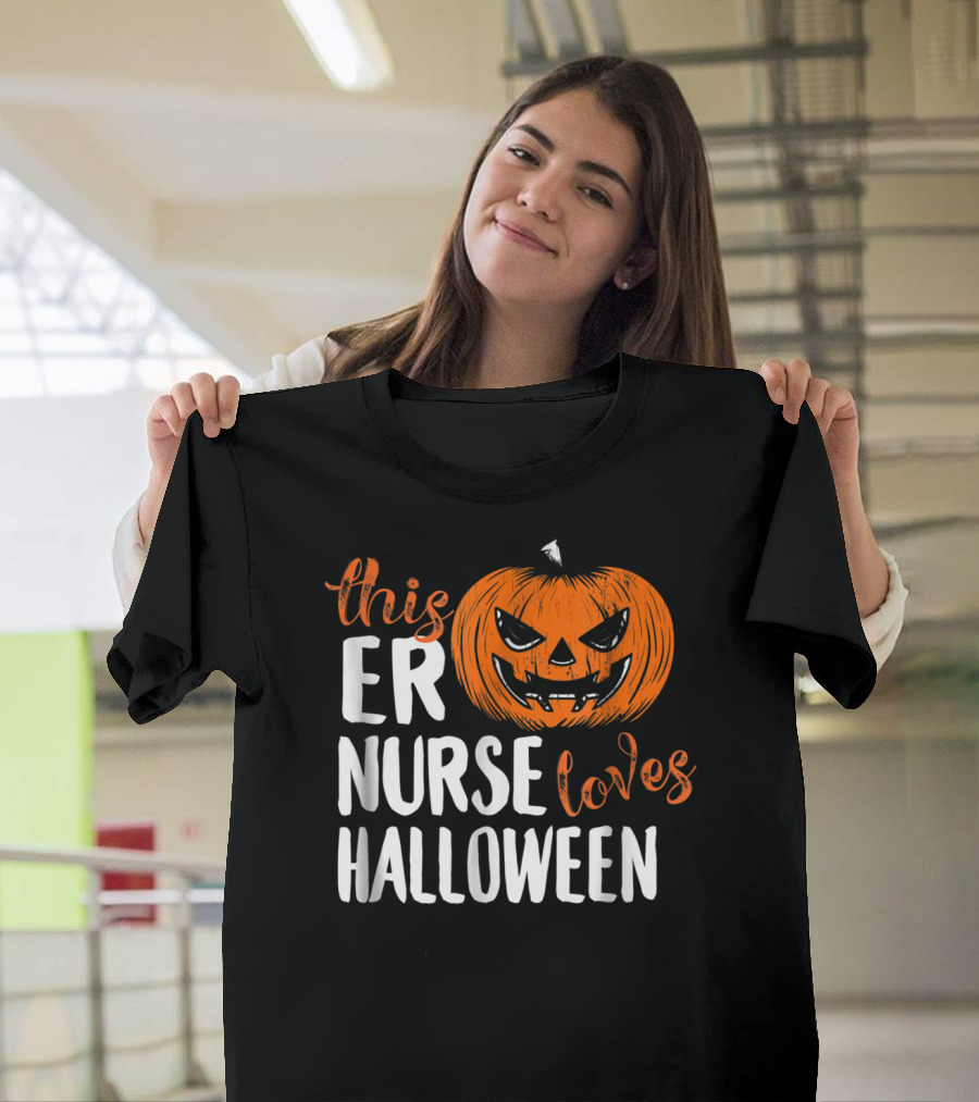 This ER Nurse Loves Halloween Pumpkin T-Shirt