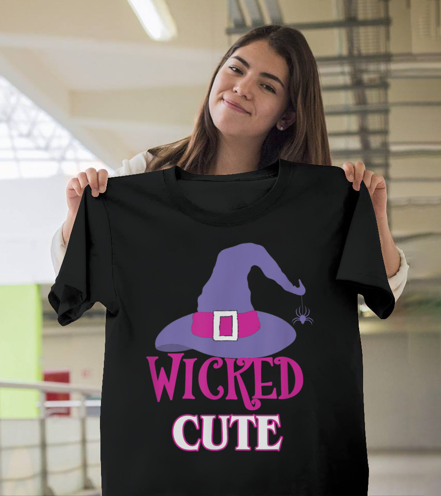 Wicked Cute Halloween Hat with Spider T-Shirt