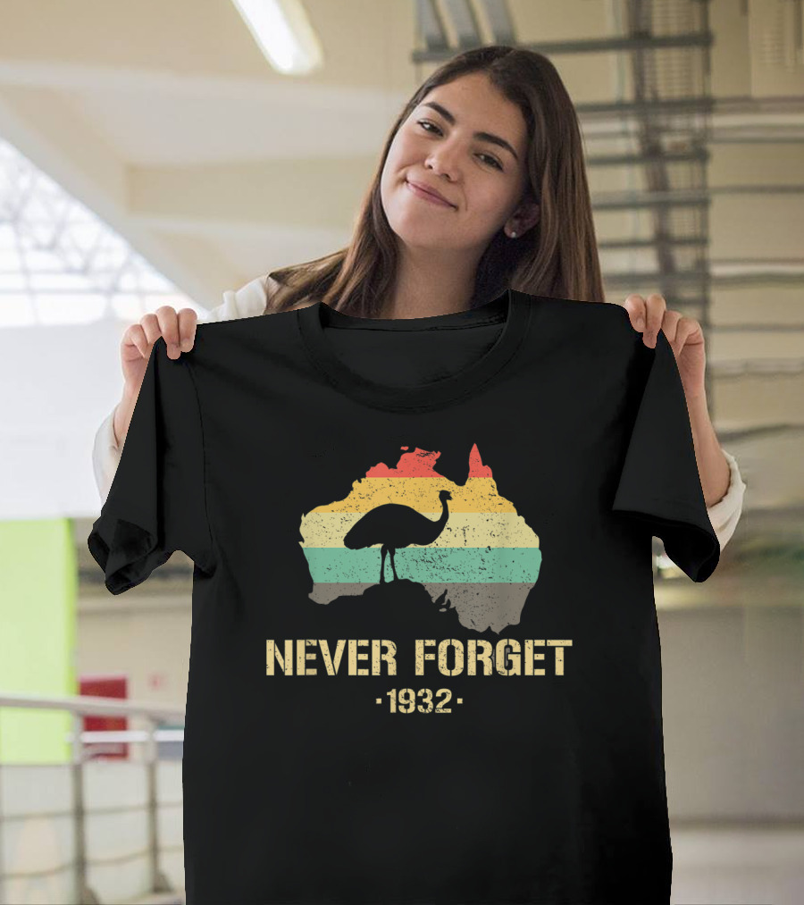 Funny Australia History Emu War 1932 Never Forget Retro Map T-Shirt