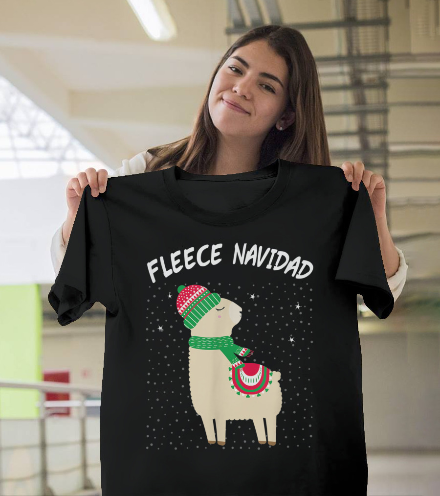 Fleece Navidad Feliz Navidad Llama in Christmas Hat and Scarf with Snowflakes T-Shirt