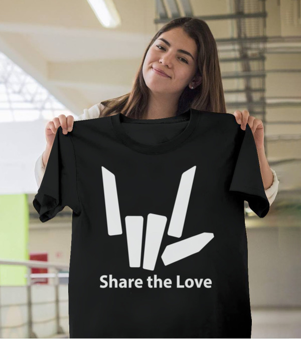 Share The Love Cute Finger T-Shirt