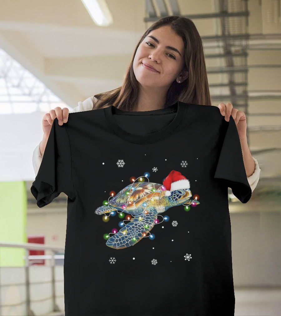 Sea Turtle Christmas Lights with Santa Hat and Snowflakes T-Shirt