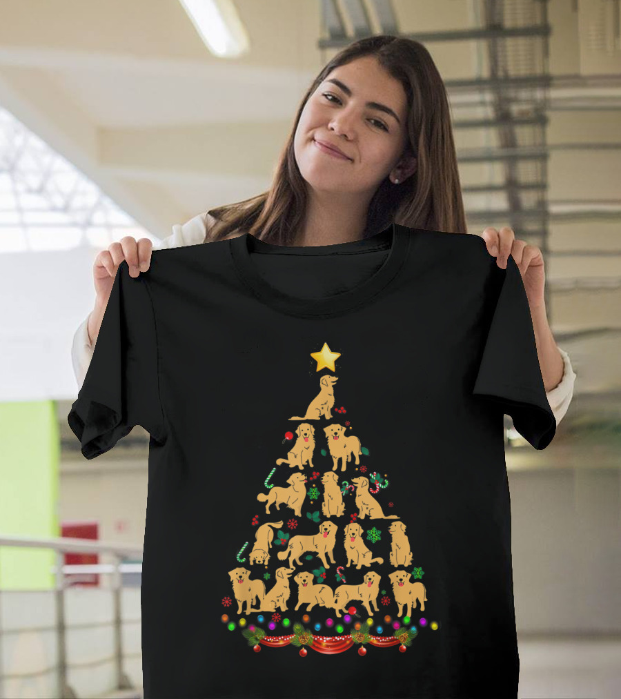 Golden Retriever Dog Christmas Tree Lights Star Decorations T-Shirt